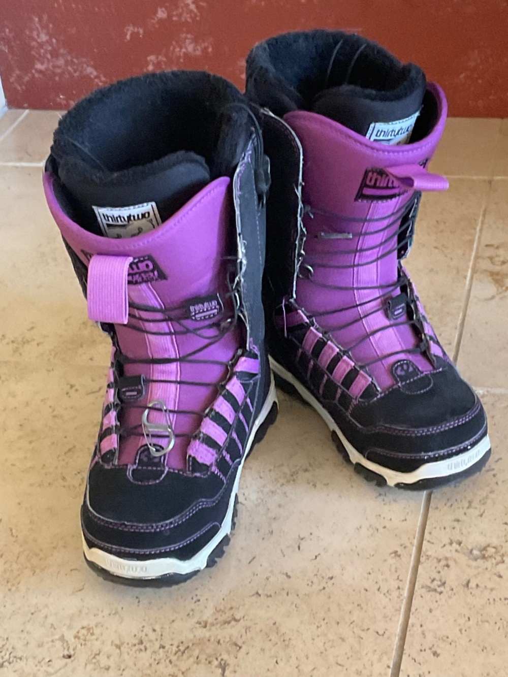 Thirty two brand snowboard boots, women’s size 7, gently used, black/plum